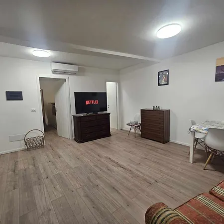 Apartment Gloria House